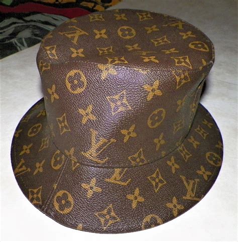 casquette louis vuitton|louis vuitton bucket hat men.